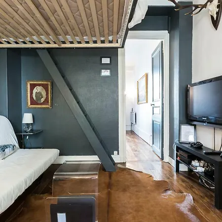 Cosy 40m² Near Montmartre Париж