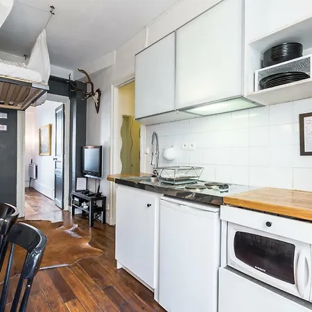 Daire Cosy 40m² Near Montmartre Paris